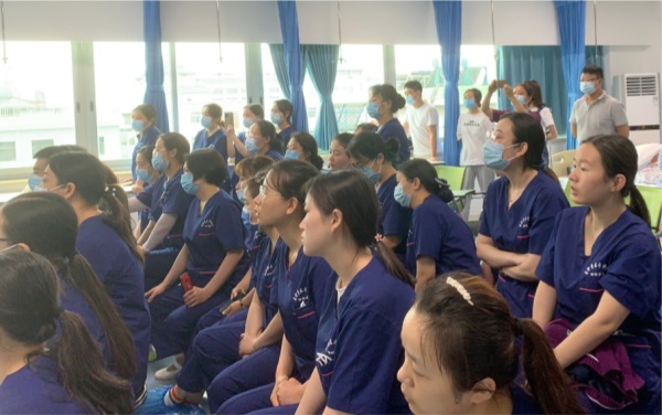 模拟教学，重急救——襄阳市首届急诊重症专科护士培训班顺利举办创伤救治工作坊