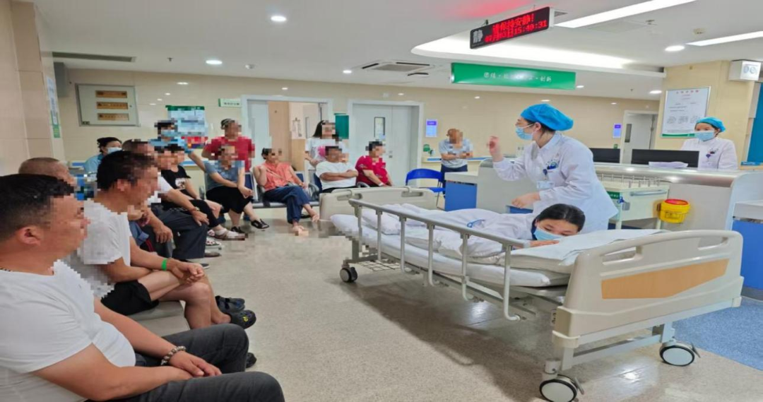 【人文关怀】“携手家庭，共促康复”——N急诊综合病房人文关怀之家庭参与式工作坊